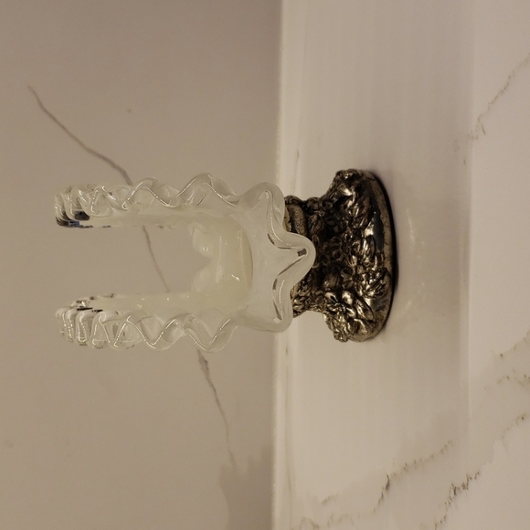 VINTAGE Italian Glass Fan Napkin holder with Silver floral base - Picture 4 of 8